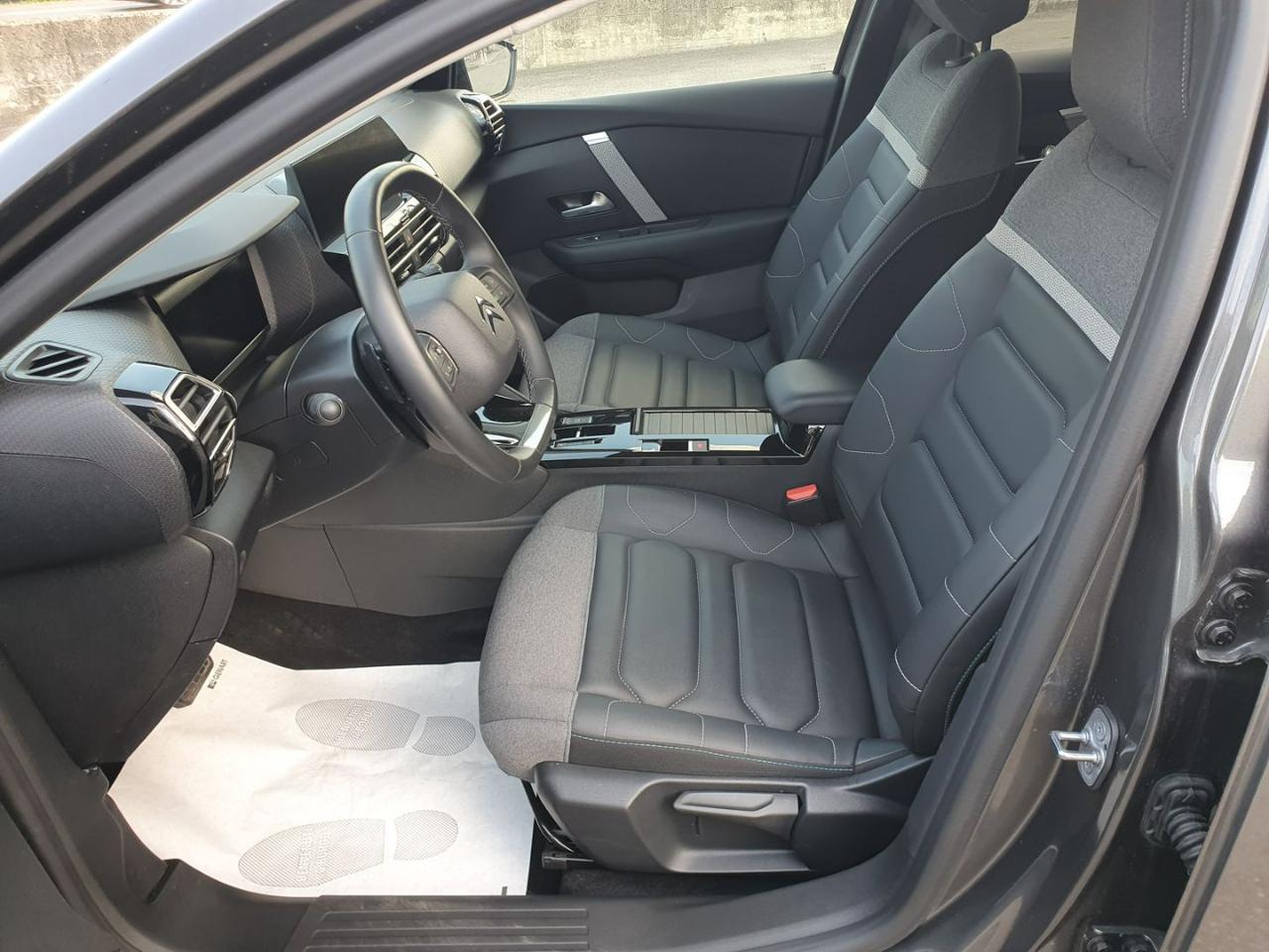 CITROEN C4 X BlueHDI 130 S&S EAT8 Max - 9