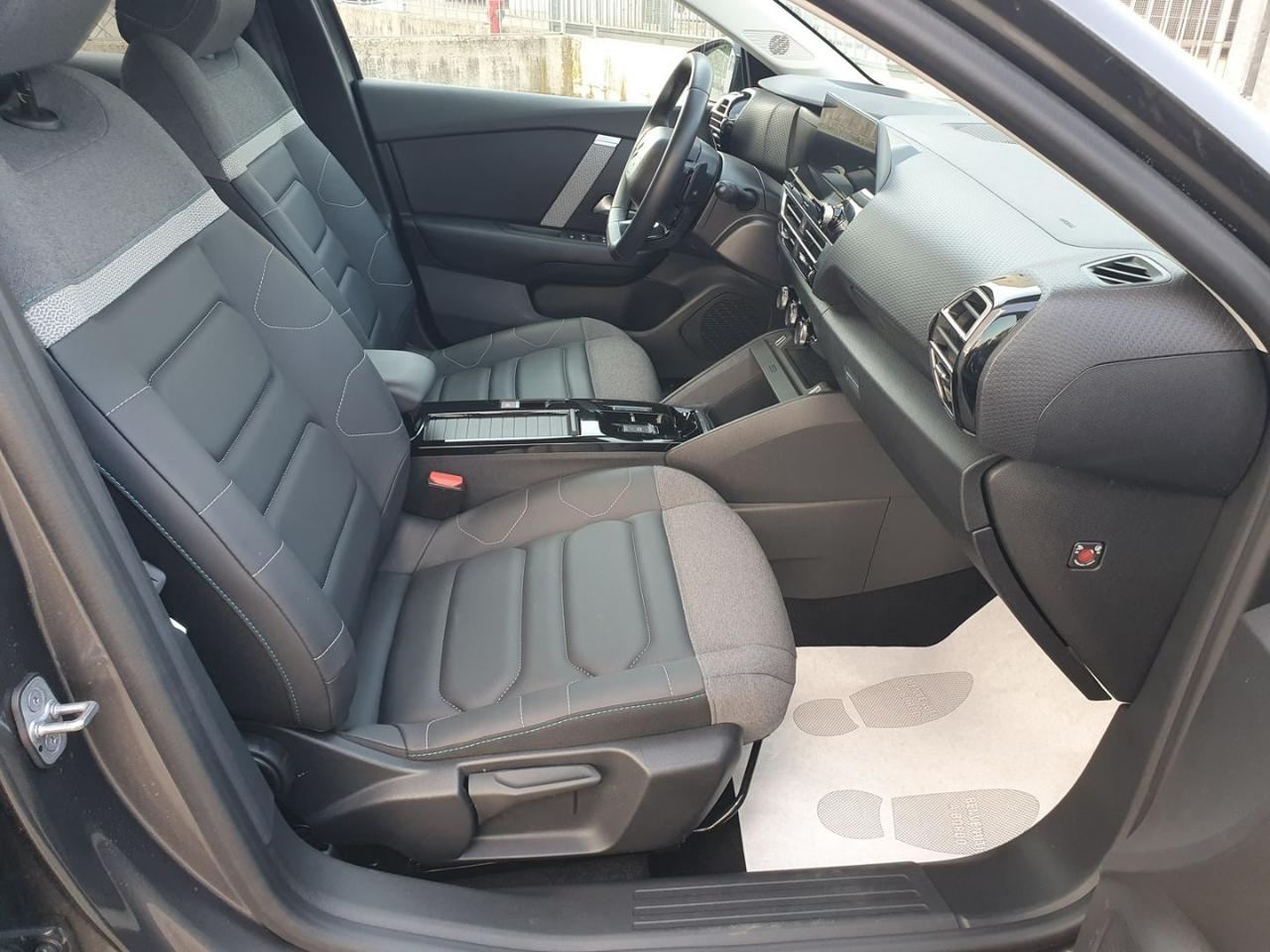 CITROEN C4 X BlueHDI 130 S&S EAT8 Max - 11