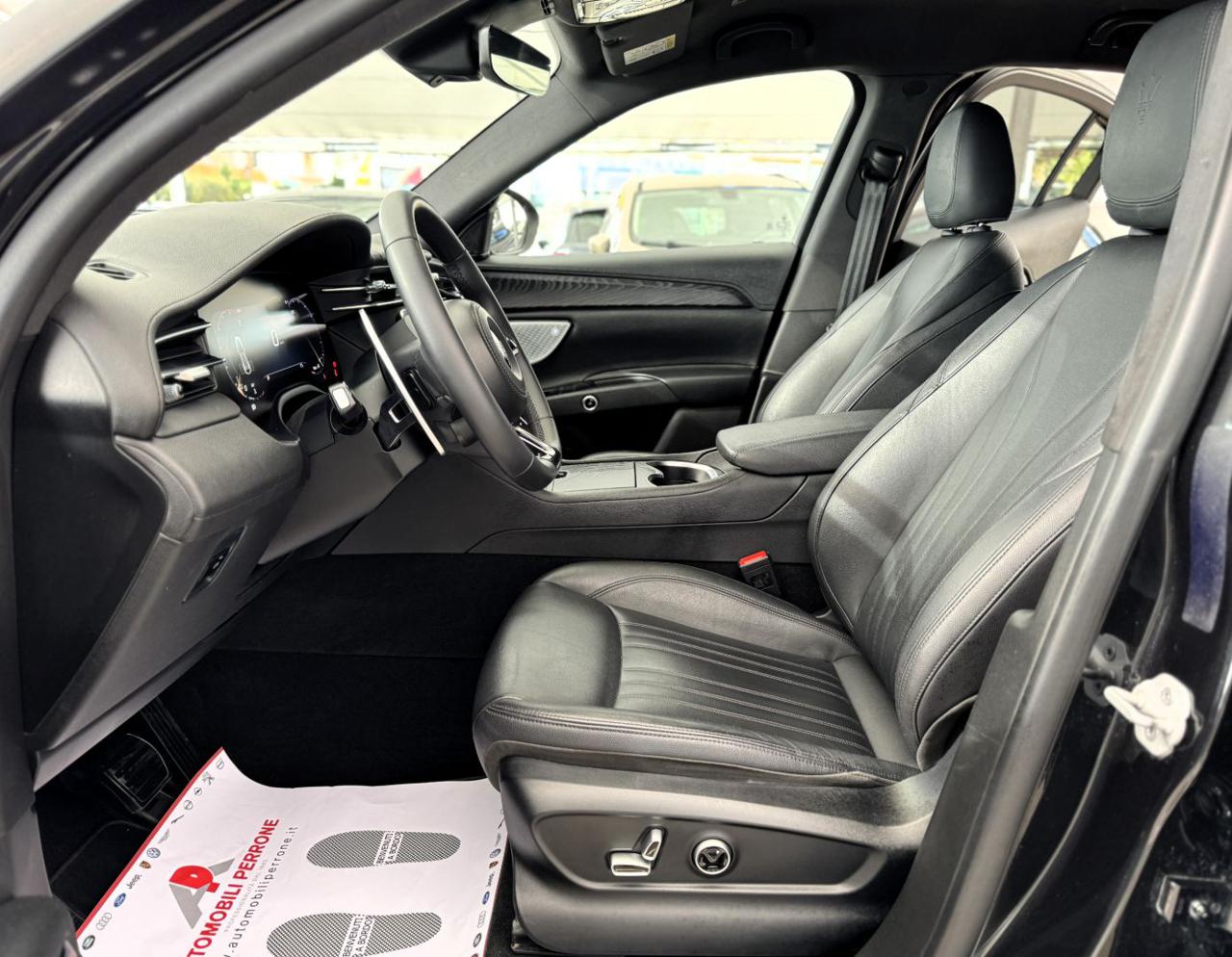 MASERATI Grecale 2.0 MHEV 300cv GT - 6