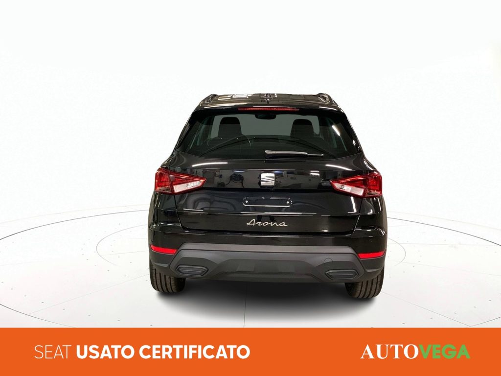 SEAT Arona 1.0 ecotsi black edition 95cv - 4