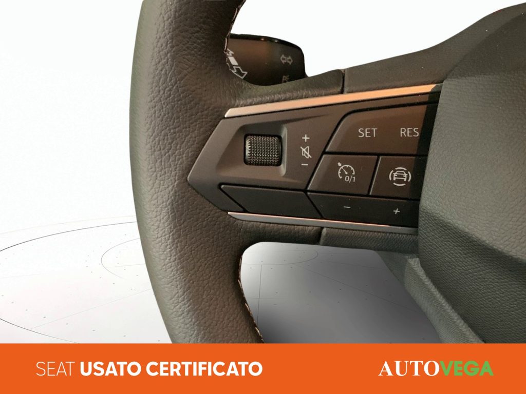 SEAT Arona 1.0 ecotsi black edition 95cv - 9