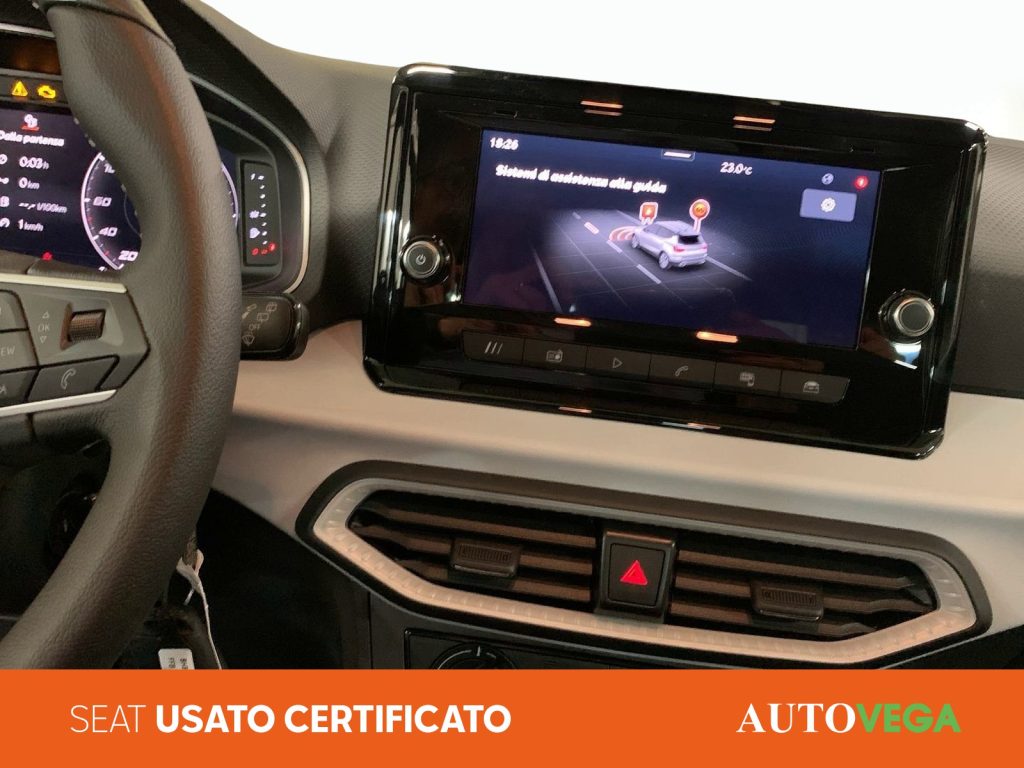 SEAT Arona 1.0 ecotsi black edition 95cv - 10