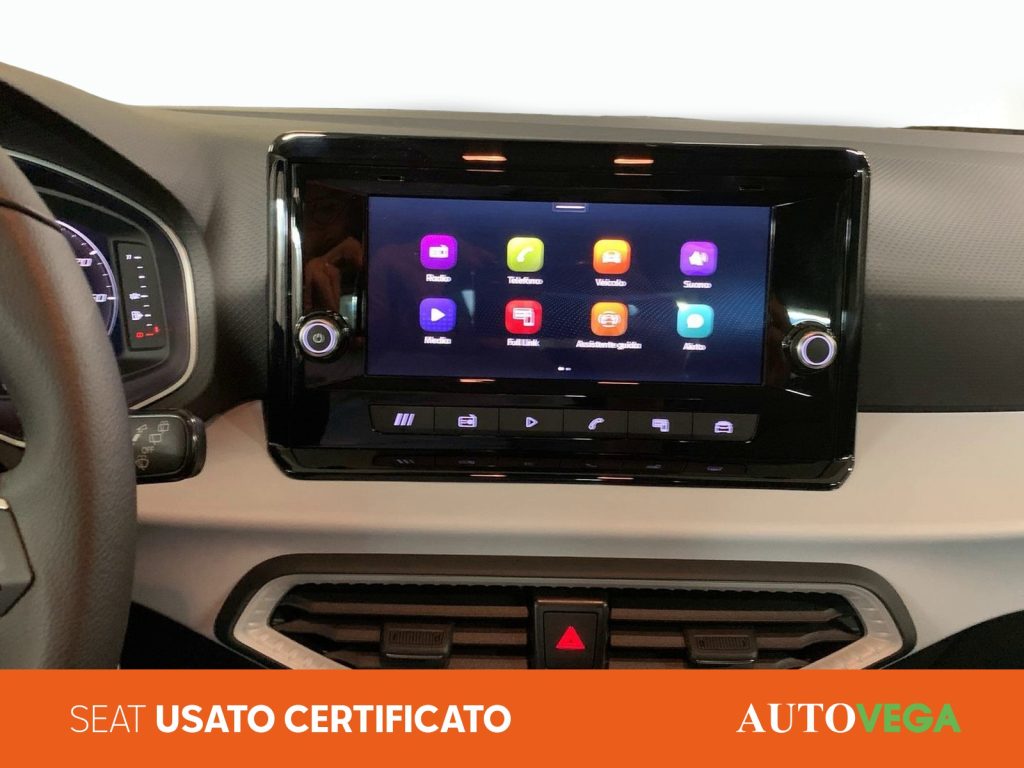 SEAT Arona 1.0 ecotsi black edition 95cv - 13