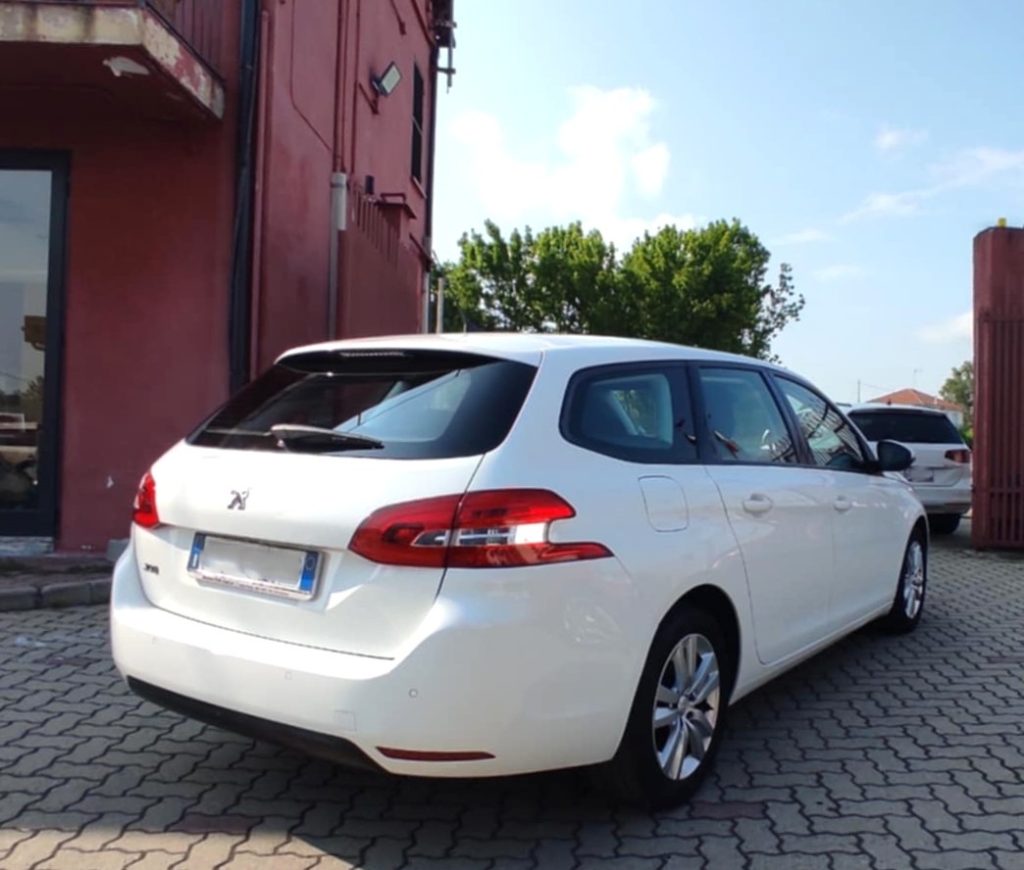 PEUGEOT 308 BlueHDi 130 S&S EAT6 SW Business - 2