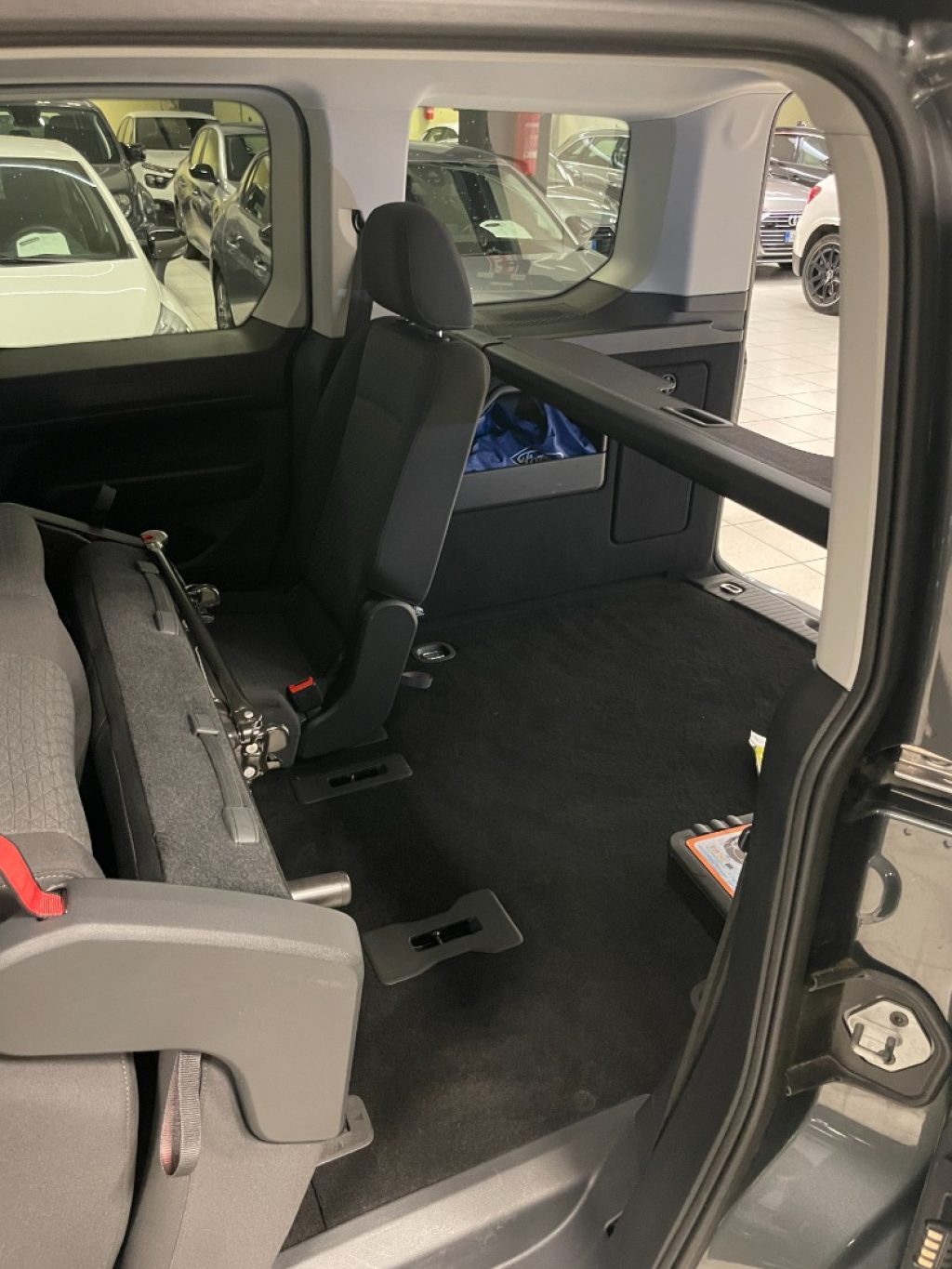 FORD Tourneo Connect 2.0 TD EcoBlue 122 CV Titanium EURO6d - 15