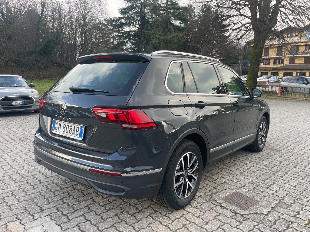 VOLKSWAGEN Tiguan 1.5 TSI 150 CV DSG ACT Life+LUCI AMBIENT - 6