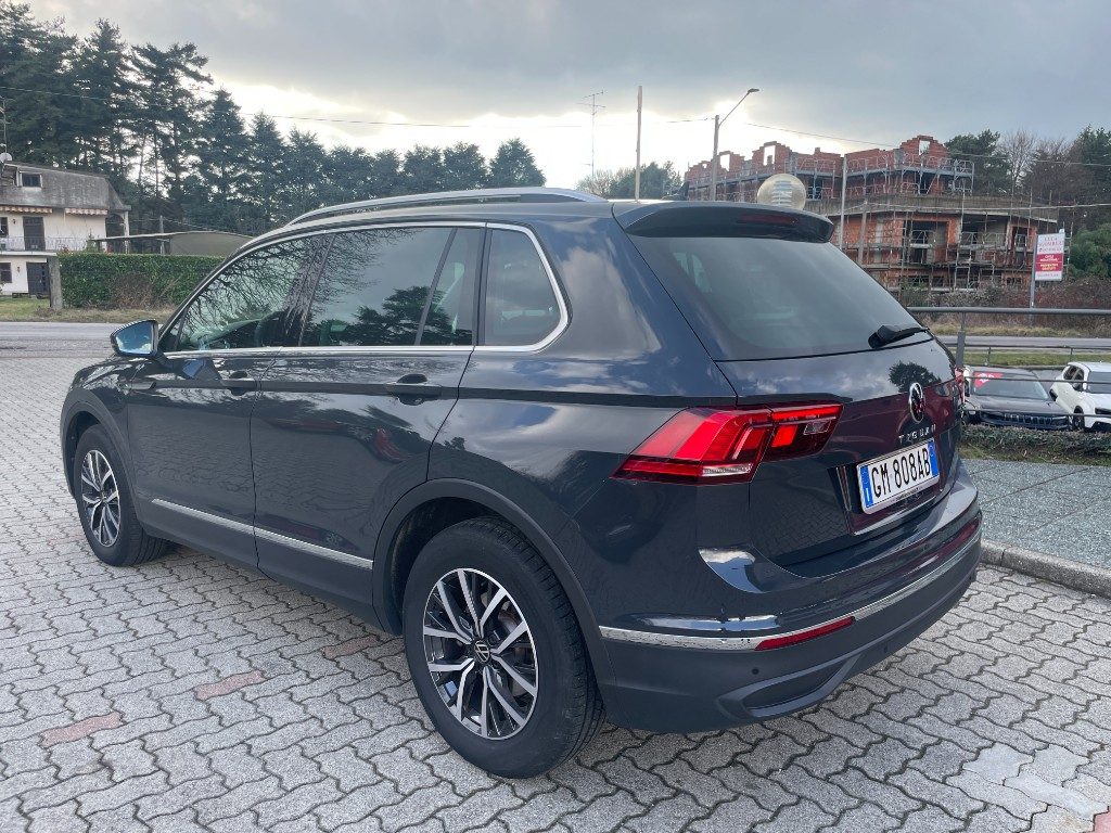 VOLKSWAGEN Tiguan 1.5 TSI 150 CV DSG ACT Life+LUCI AMBIENT - 8