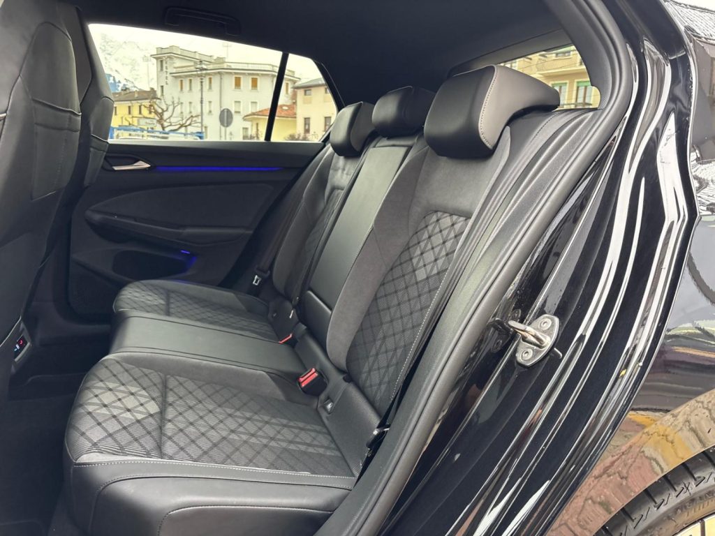 VOLKSWAGEN Golf 1.5 TSI 150CV ACT R-Line *Navi*Sensori - 13