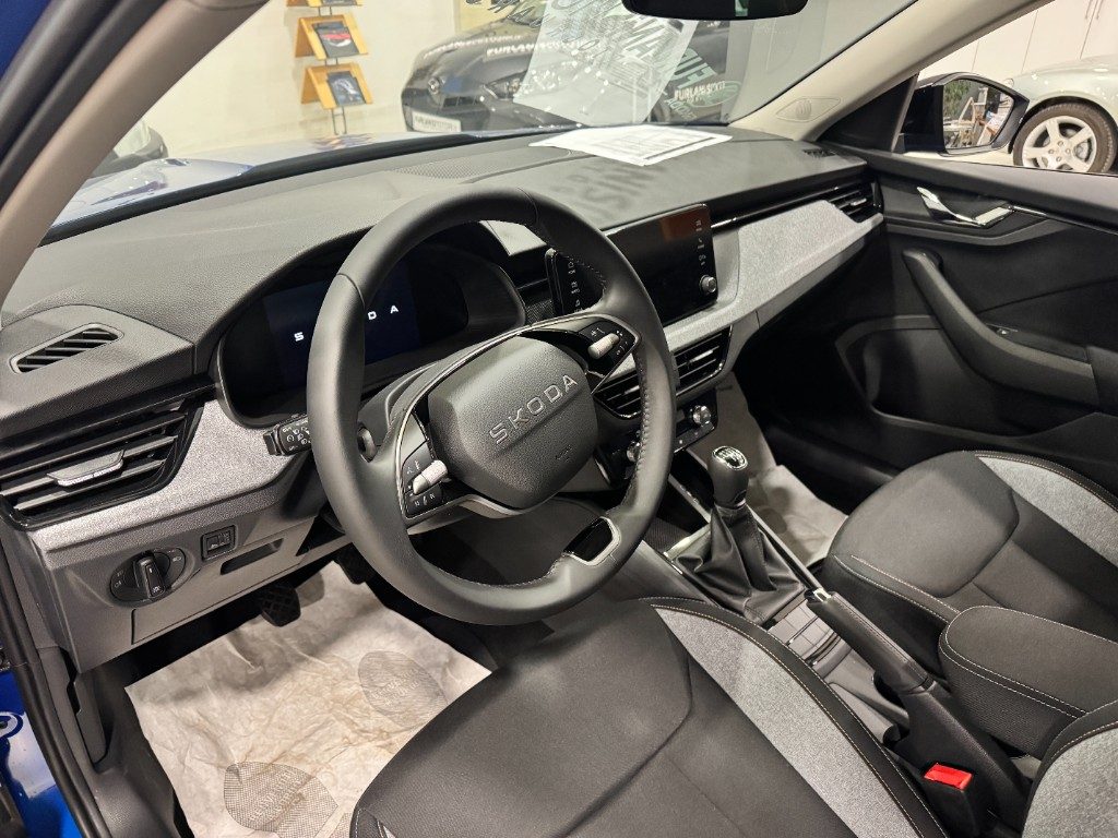 SKODA Kamiq 1.0 TSI Black Dots - 7
