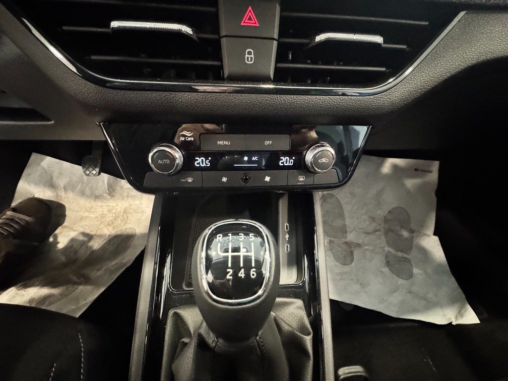 SKODA Kamiq 1.0 TSI Black Dots - 14