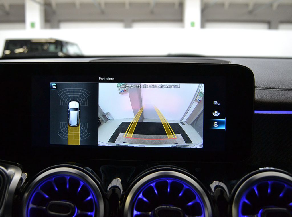 MERCEDES-BENZ GLB 200 d Automatic 4Matic Premium Amg Iva Esposta ** - 11