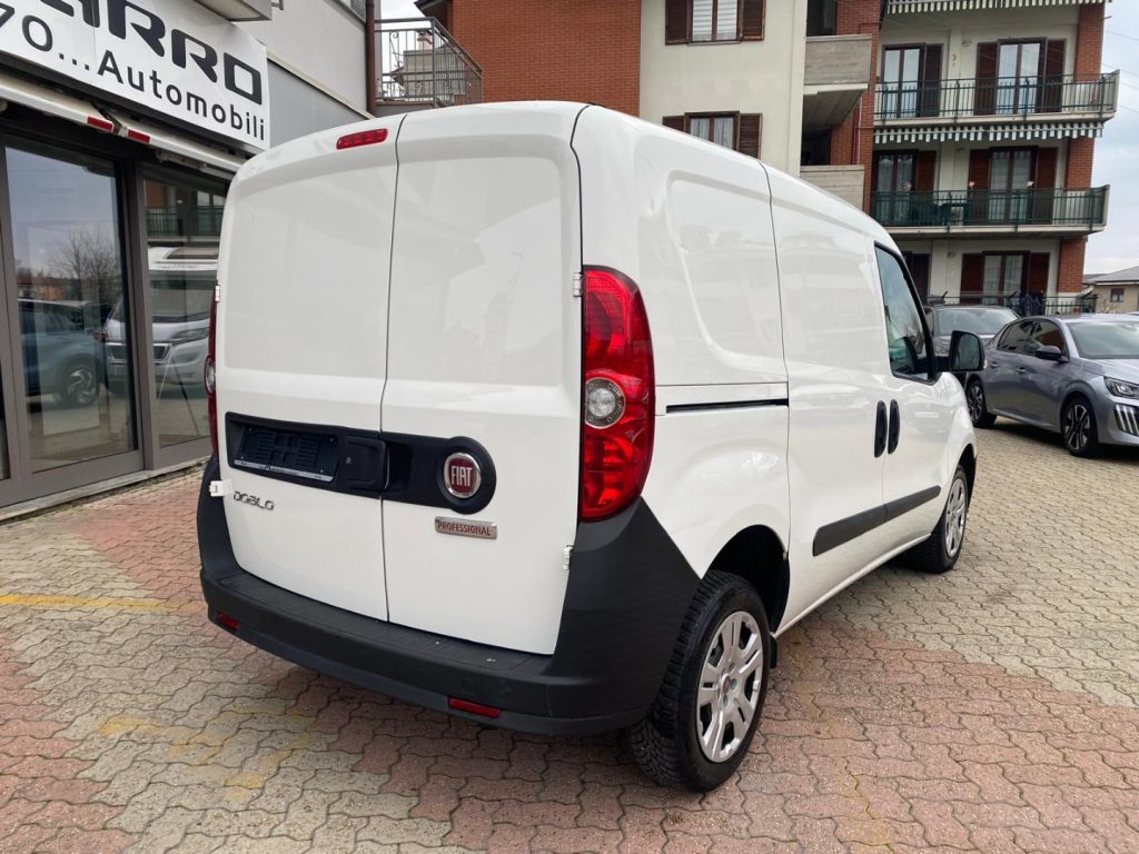 FIAT Doblo 1.6 MJT 105CV  SX 3 Posti - 4