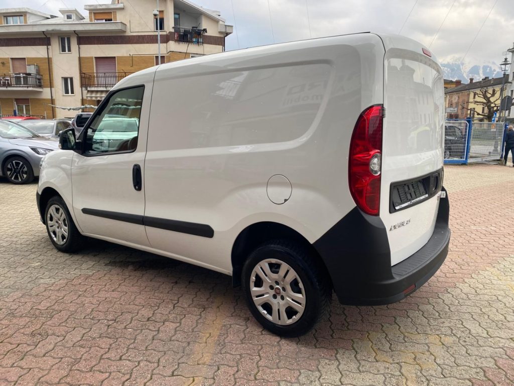FIAT Doblo 1.6 MJT 105CV  SX 3 Posti - 5