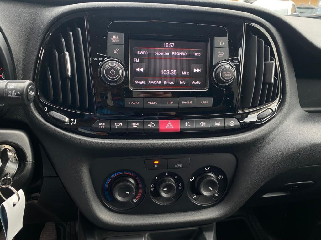 FIAT Doblo 1.6 MJT 105CV  SX 3 Posti - 11