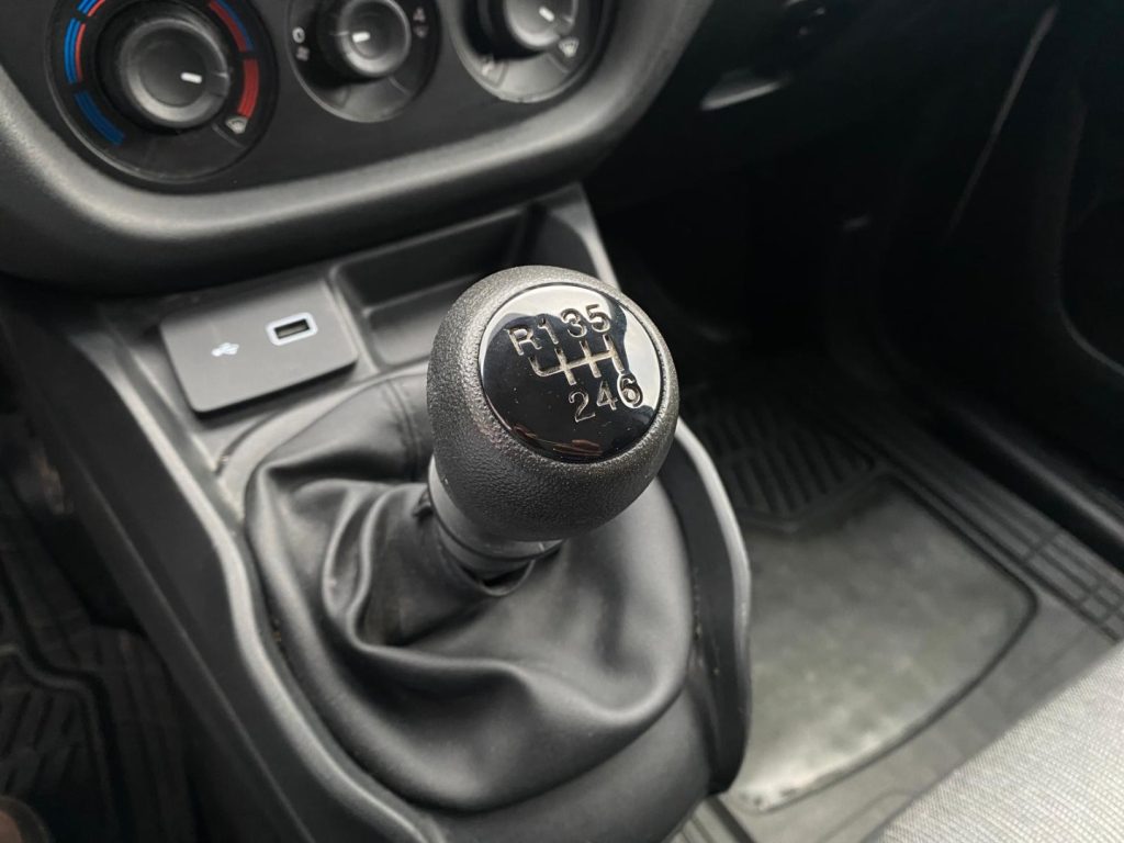 FIAT Doblo 1.6 MJT 105CV  SX 3 Posti - 12