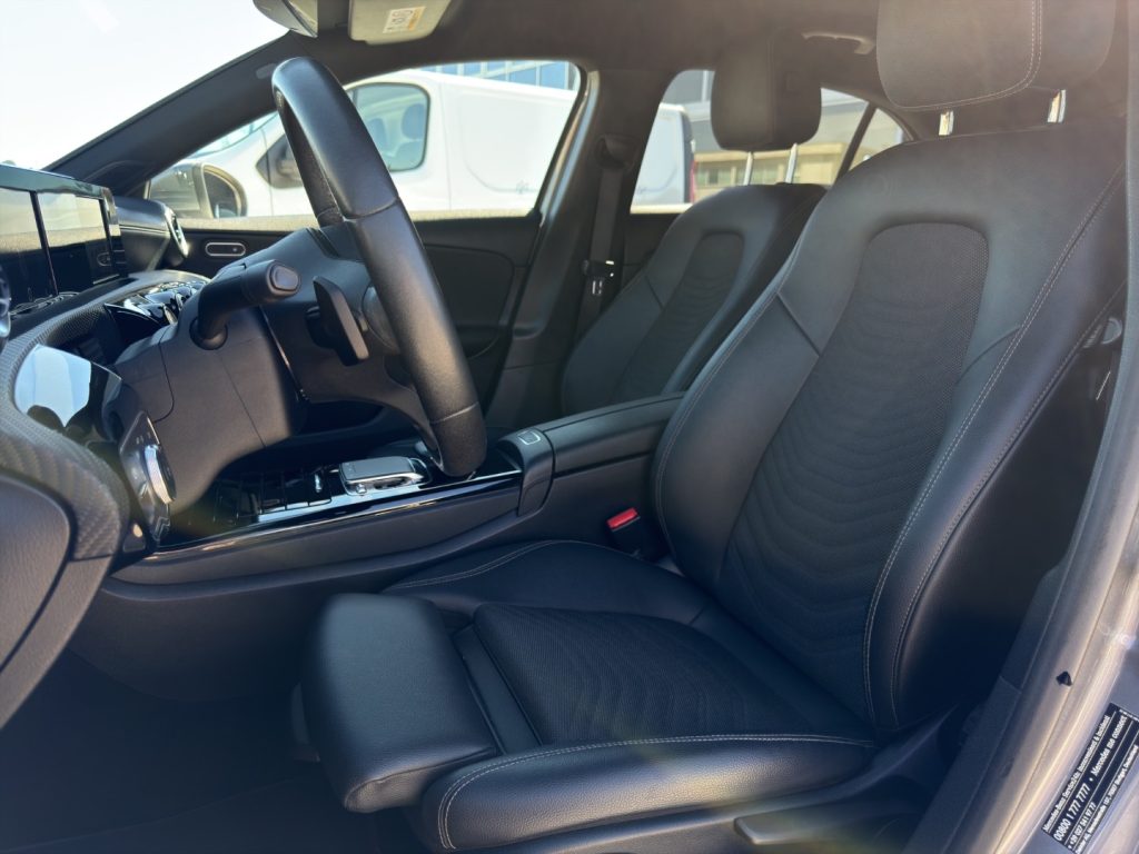MERCEDES-BENZ A 180 d Automatic Business - 18
