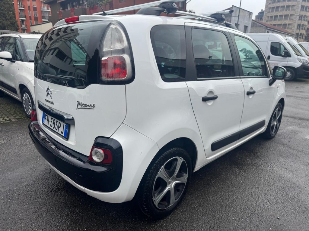 CITROEN C3 Picasso PureTech 110 Exclusive - 4