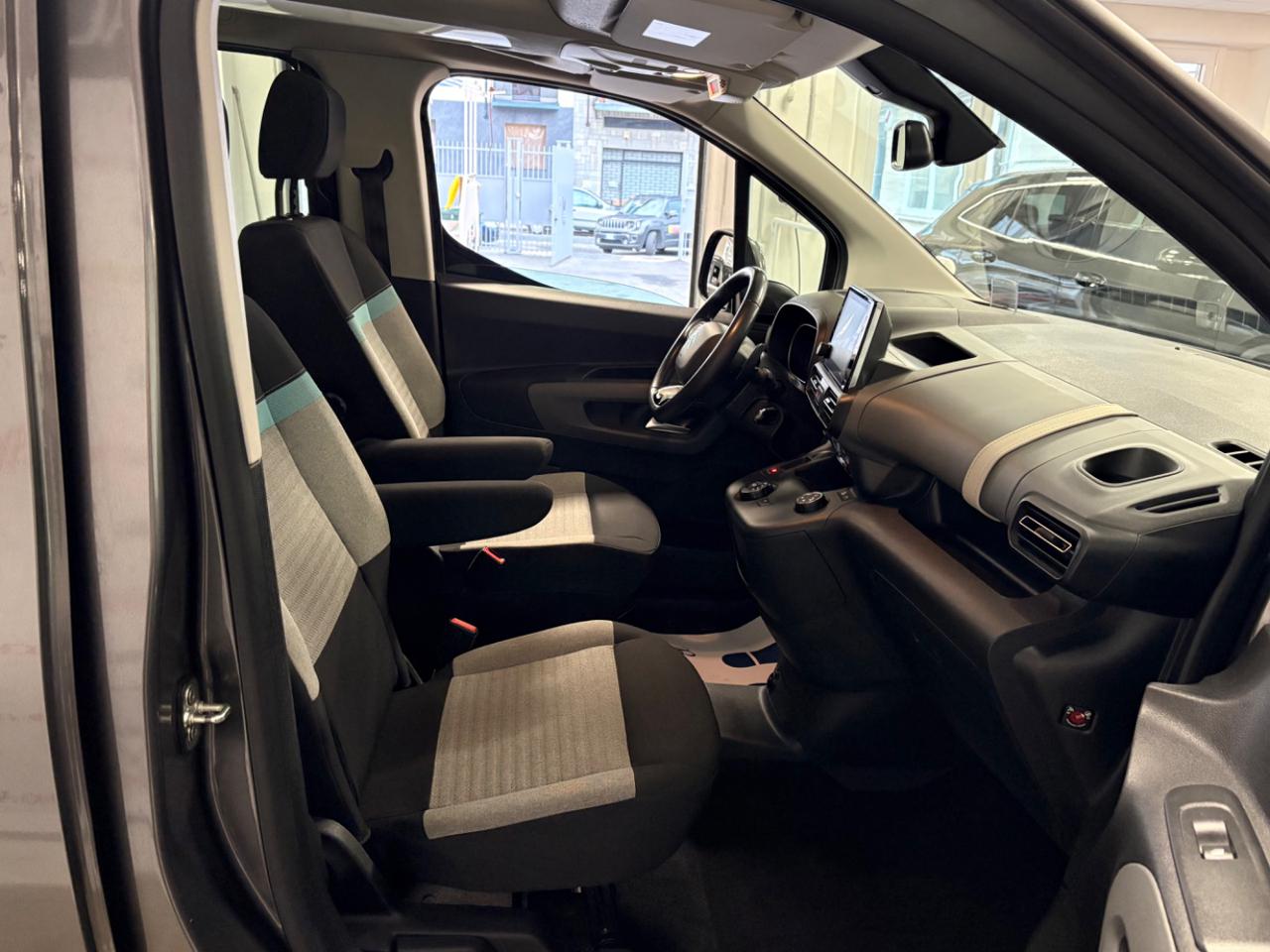 CITROEN Berlingo BlueHDi 130 Stop&Start EAT8 M Shine + IVA - 24