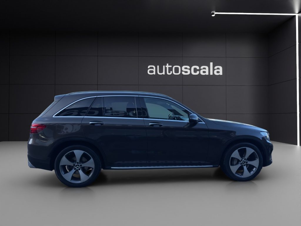 MERCEDES-BENZ GLC 250 d 4Matic Sport - 6