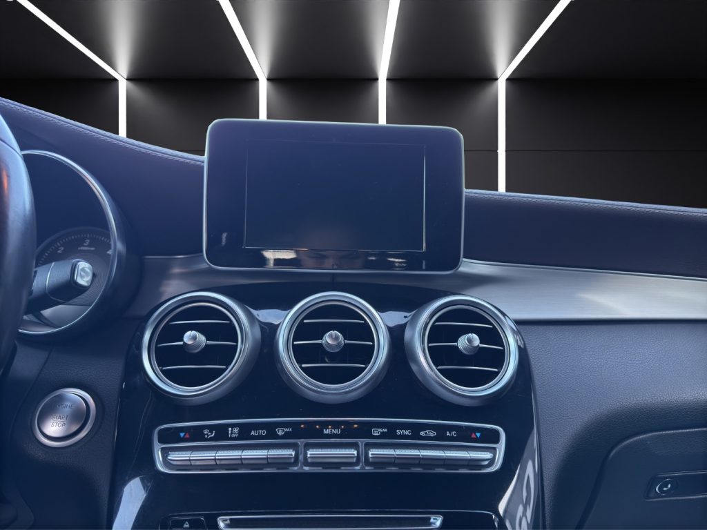 MERCEDES-BENZ GLC 250 d 4Matic Sport - 16