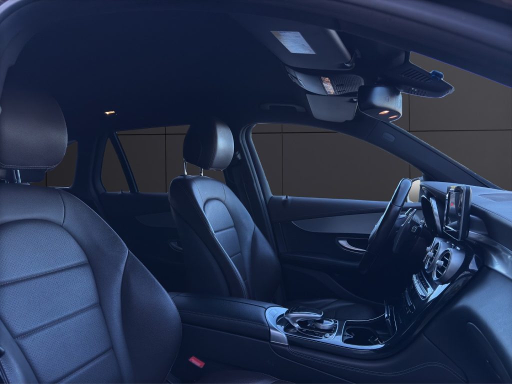 MERCEDES-BENZ GLC 250 d 4Matic Sport - 18