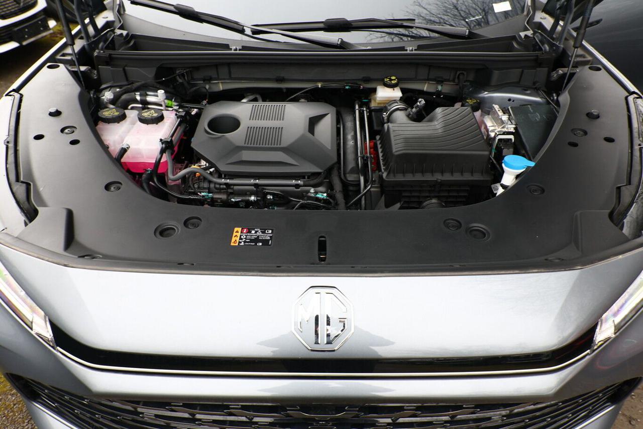 MG HS HEV Comfort 224CV - 9