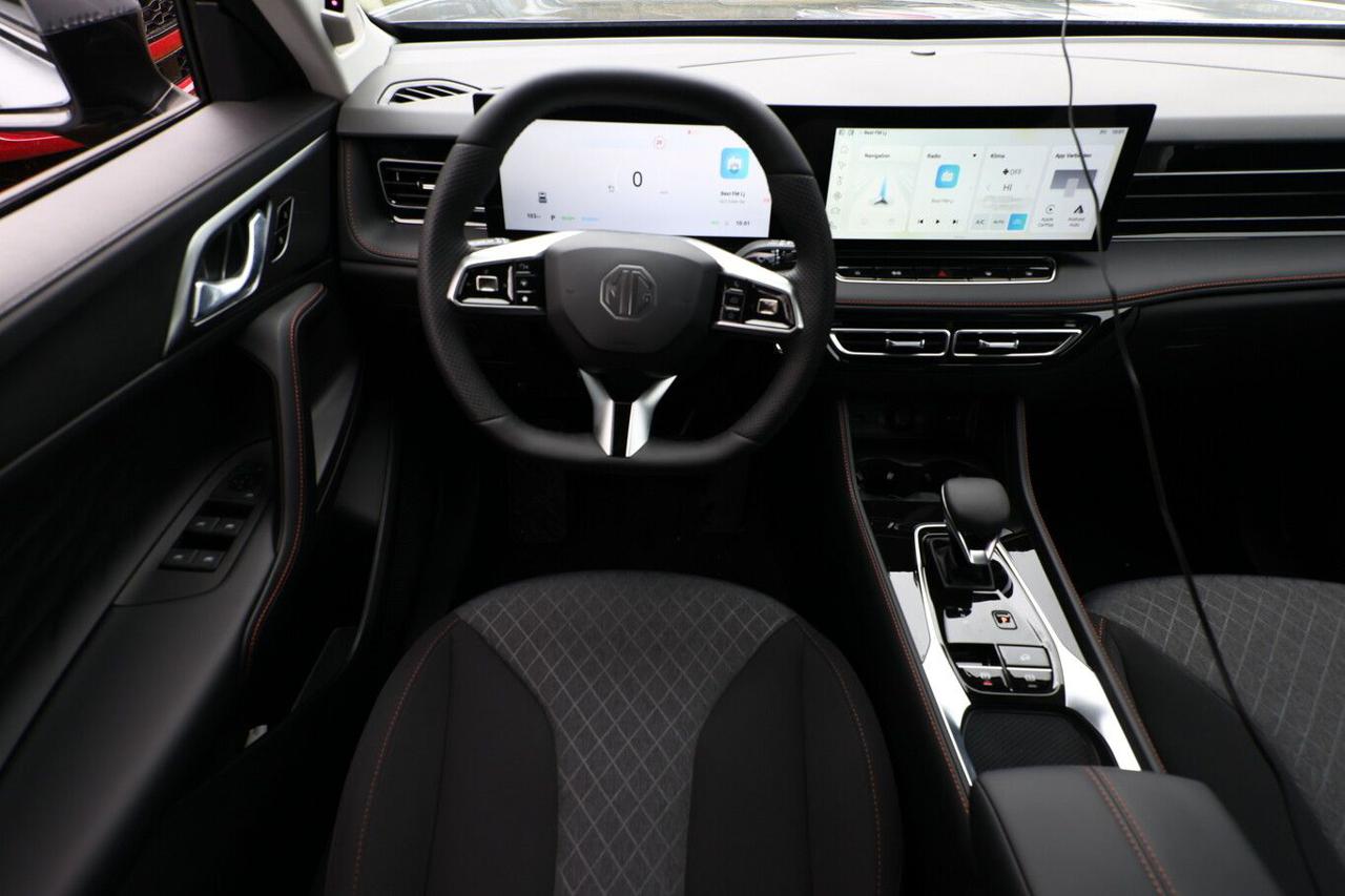 MG HS HEV Comfort 224CV - 6