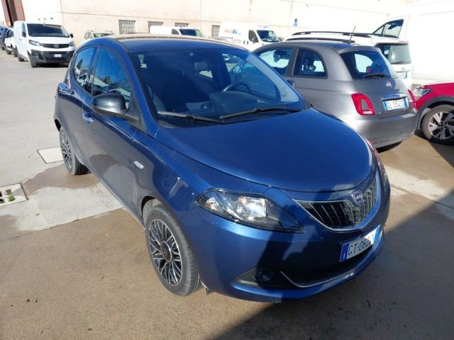 LANCIA Ypsilon Blu metallizzato
