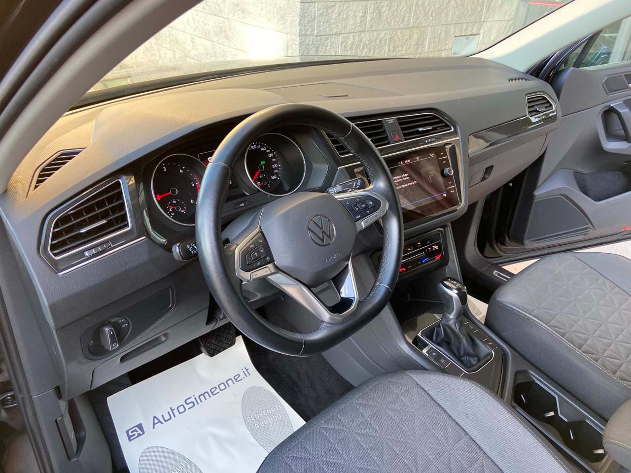VOLKSWAGEN Tiguan 2.0 TDI 150 CV SCR DSG Life - 10