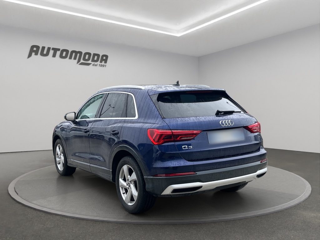 AUDI Q3 35 2.0TDI BUSINESS - 6