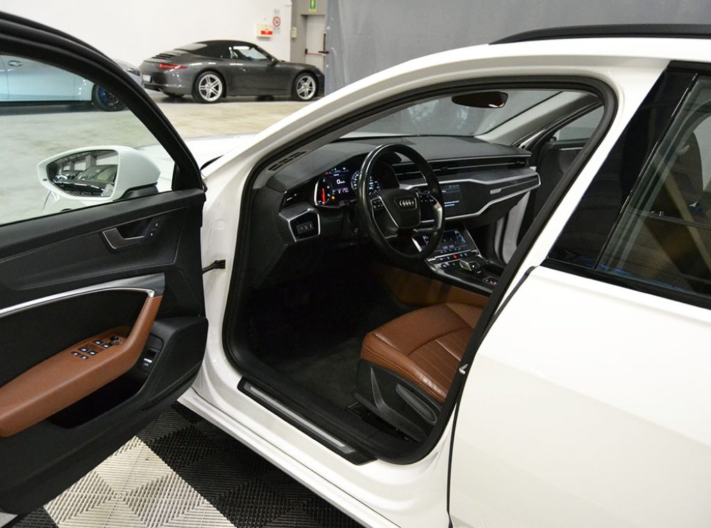 AUDI A6 Avant 40 2.0 TDI quattro ultra S tronic 1Prop ** - 2