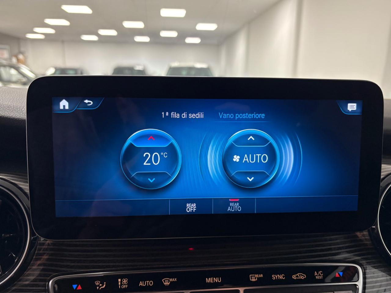 MERCEDES-BENZ V 250 d Automatic 4Matic Premium Long 7 POSTI + IVA - 23