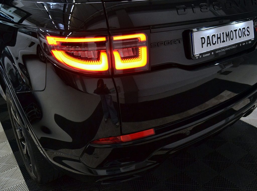 LAND ROVER Discovery Sport 2.0 Si4 200 CV AWD Auto R-Dynamic S Black ** - 19