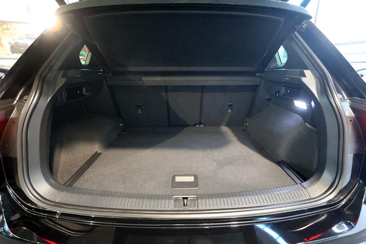 VOLKSWAGEN Tiguan 2.0 TDI 150cv SCR DSG 4Motion R-Line - 12