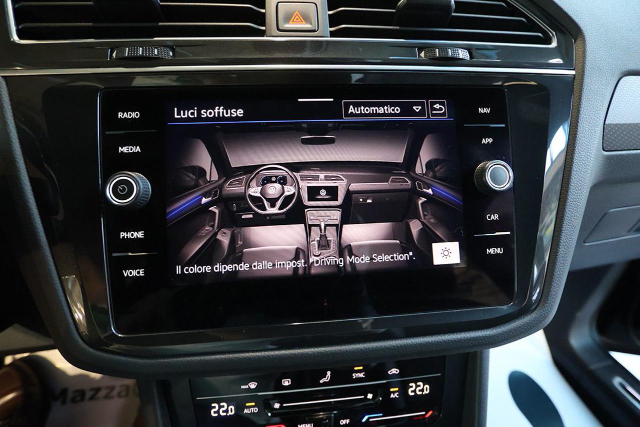 VOLKSWAGEN Tiguan 2.0 TDI 150cv SCR DSG 4Motion R-Line - 31