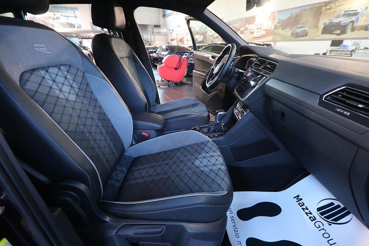 VOLKSWAGEN Tiguan 2.0 TDI 150cv SCR DSG 4Motion R-Line - 44