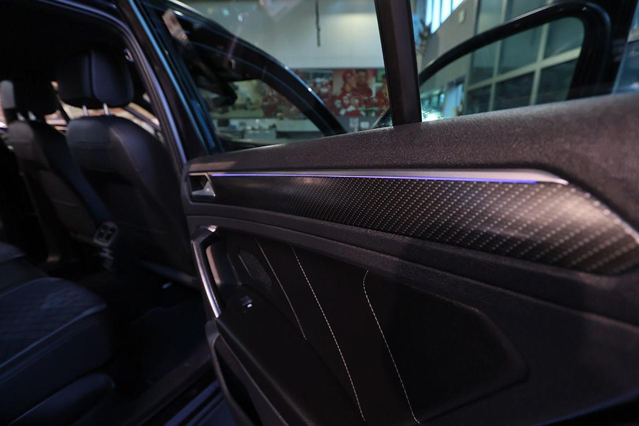 VOLKSWAGEN Tiguan 2.0 TDI 150cv SCR DSG 4Motion R-Line - 40