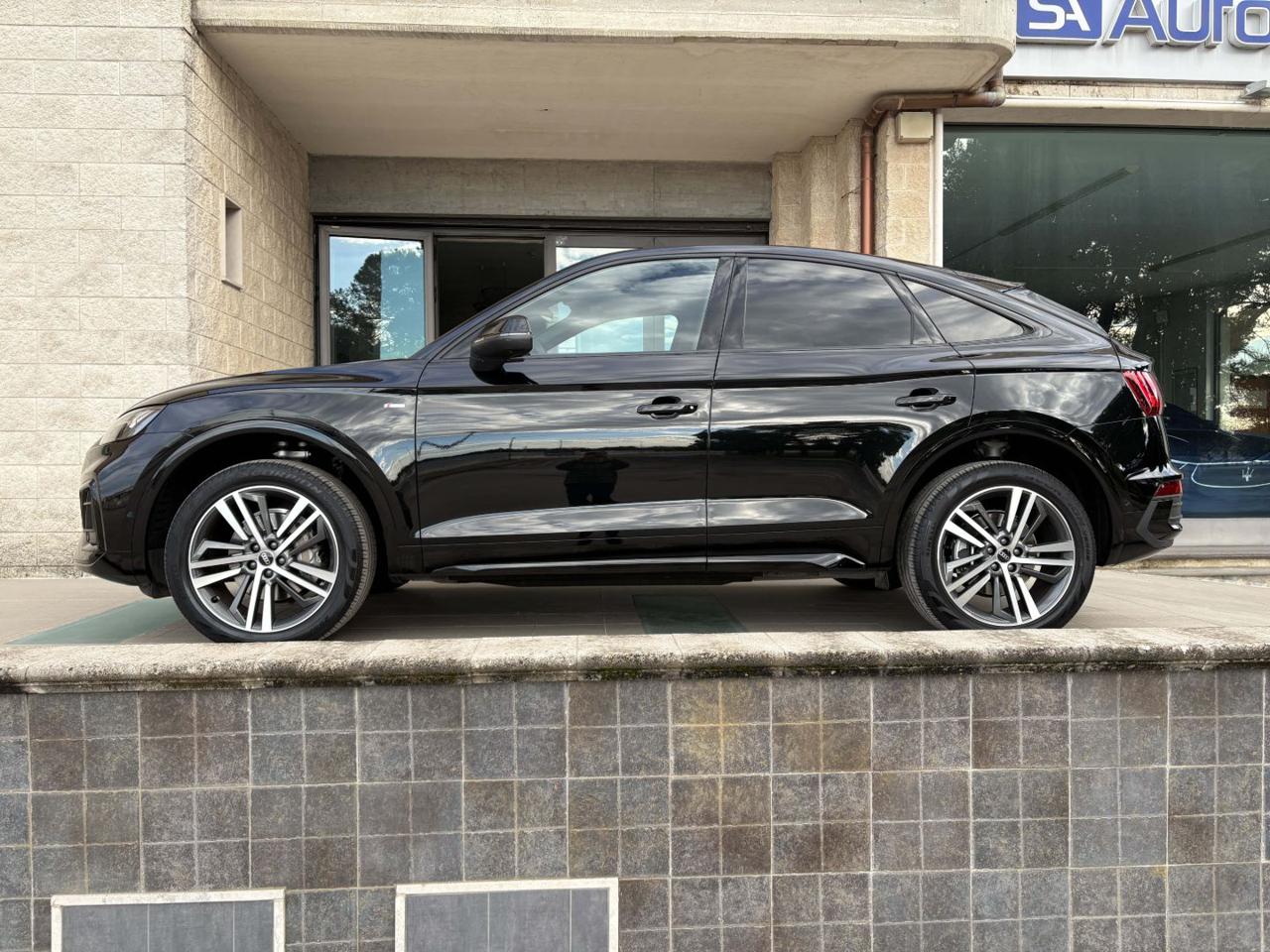 AUDI Q5 SPB Sportback 40 TDI quattro S tronic S line plus. - 8