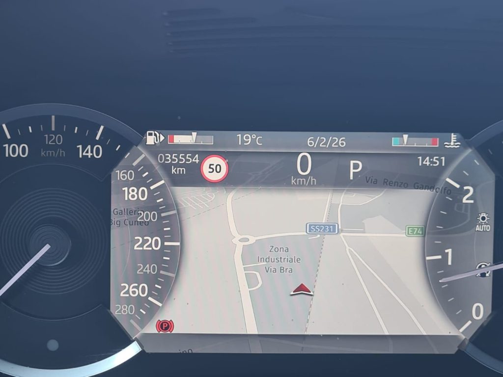 JAGUAR E-Pace E-Pace 2.0 I4 249 CV AWD Auto R-Dynamic S Black Ed - 16