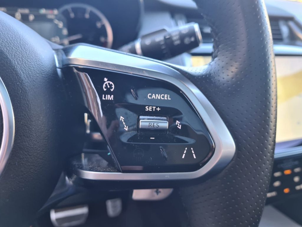 JAGUAR E-Pace E-Pace 2.0 I4 249 CV AWD Auto R-Dynamic S Black Ed - 23