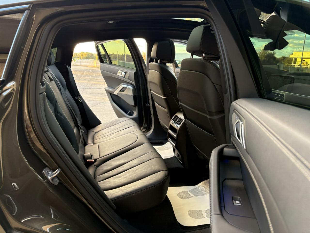 BMW X6 xDrive30d 48V Msport CERCHI DA 22. - 14