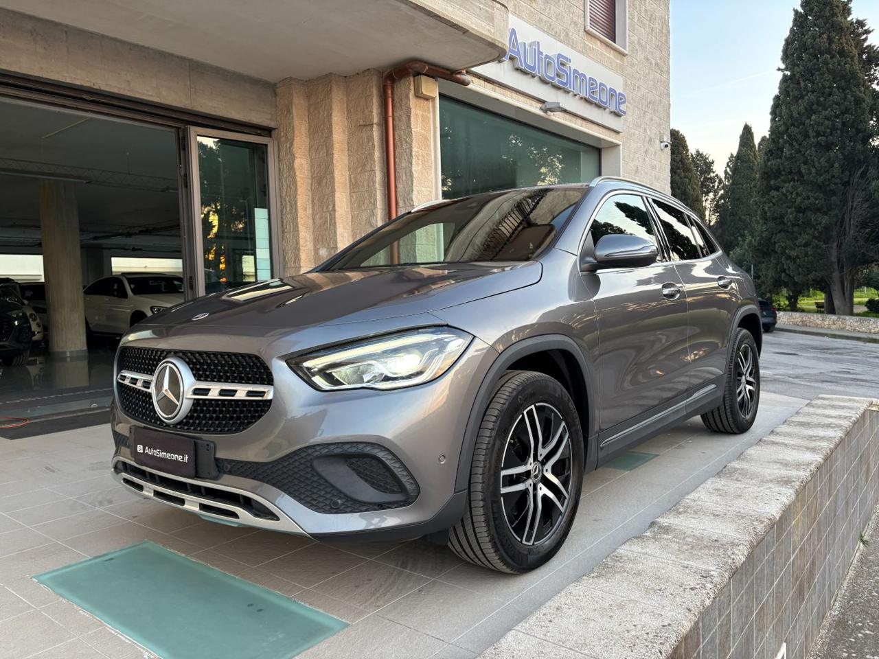 MERCEDES-BENZ GLA 200 d Automatic Sport Plus - 1