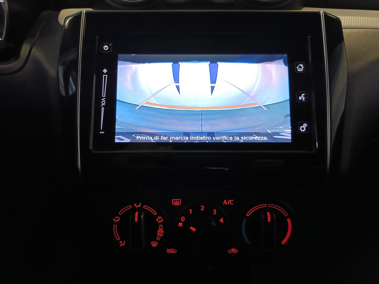 SUZUKI Swift 1.2 Hybrid Cool - 15