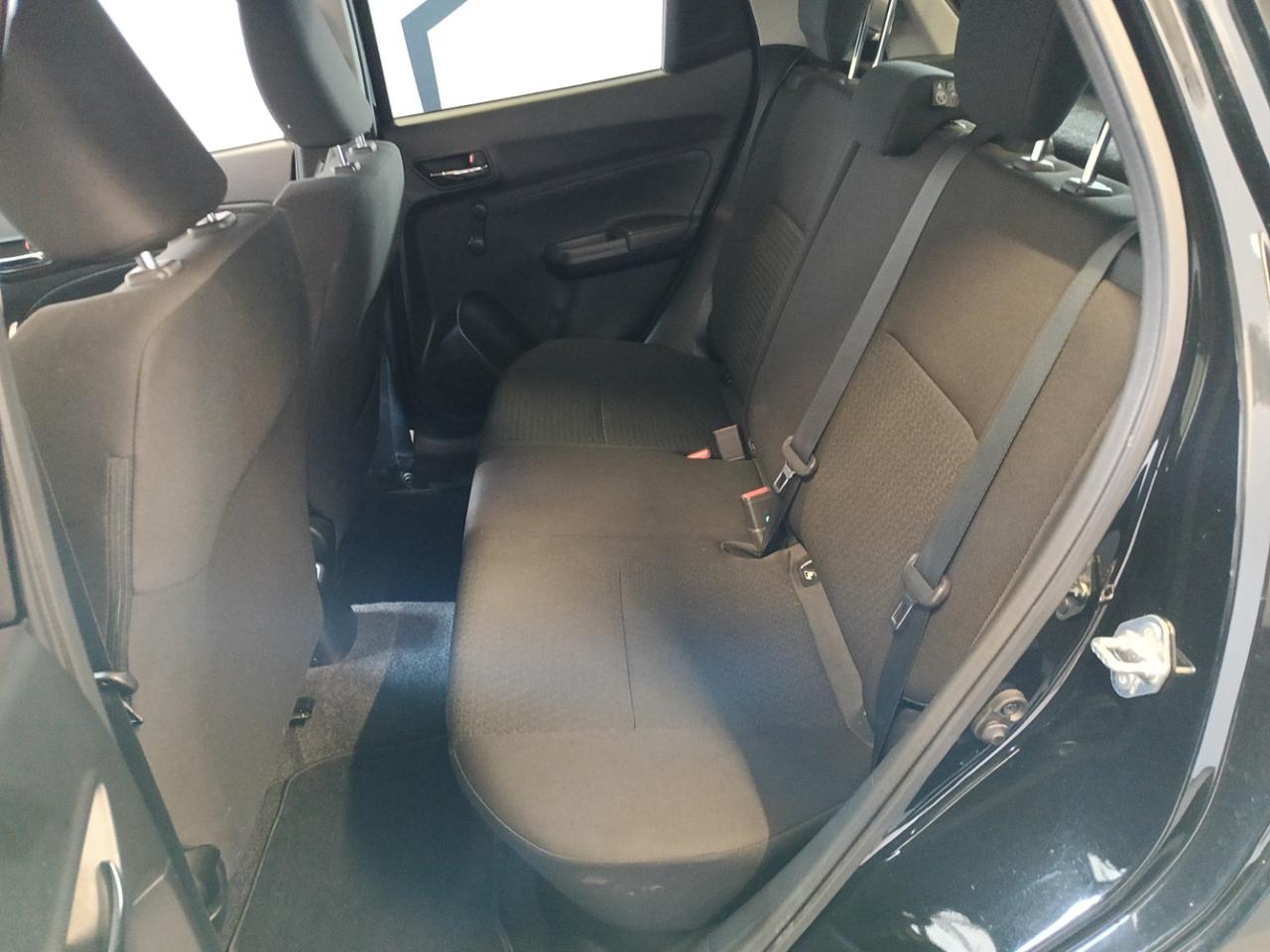 SUZUKI Swift 1.2 Hybrid Cool - 9