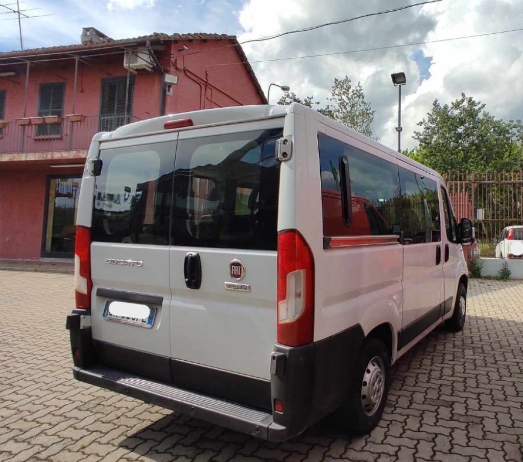 FIAT Ducato 30 2.3 MJT 140CV 9 POSTI - 10