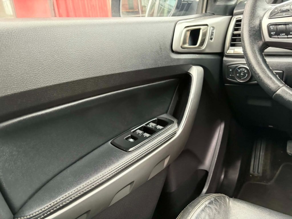 FORD Ranger 2.0 TDCi Limited DOPPIA CABINA 5 posti GANCIO TR - 5