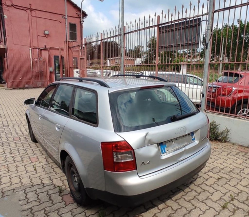 AUDI A4 1.9 TDI/130 CV cat Avant - 4