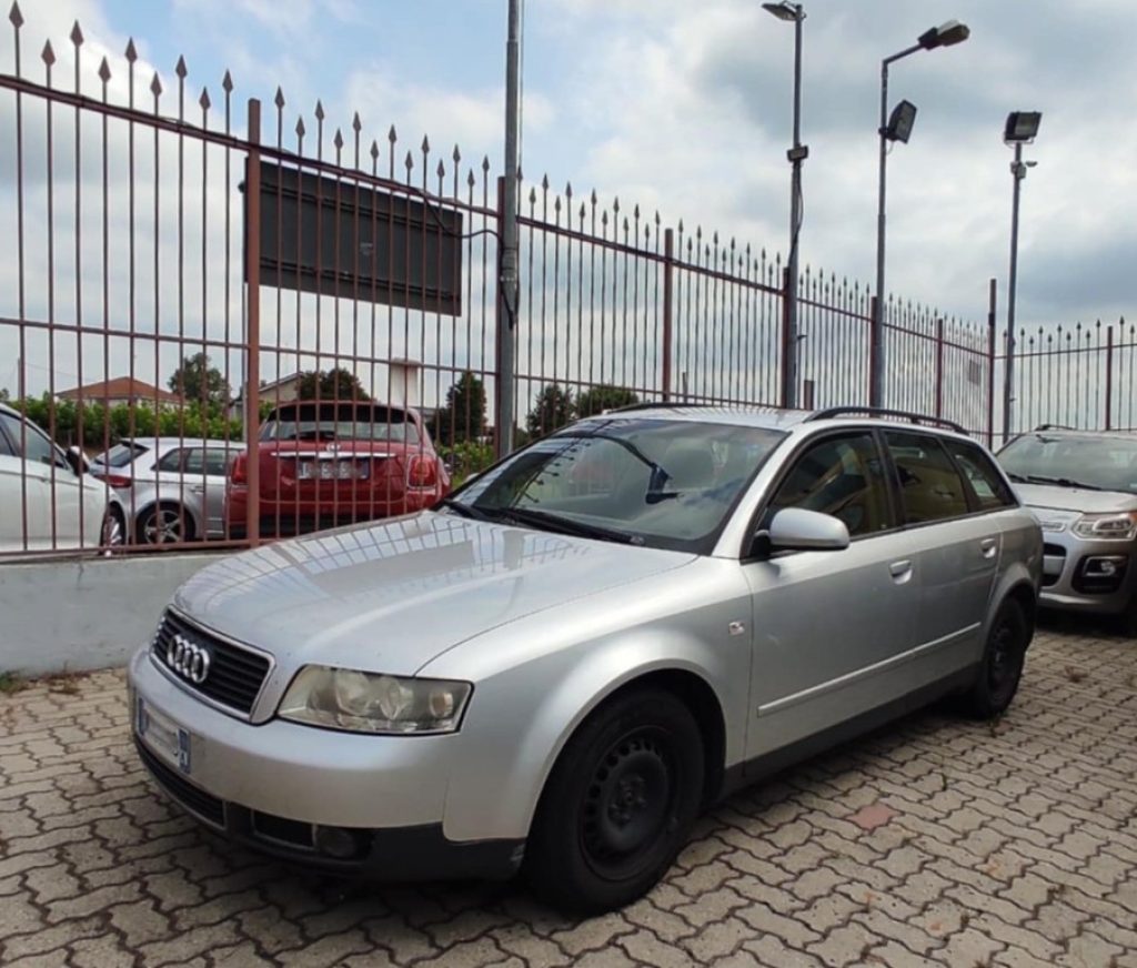 AUDI A4 1.9 TDI/130 CV cat Avant - 1