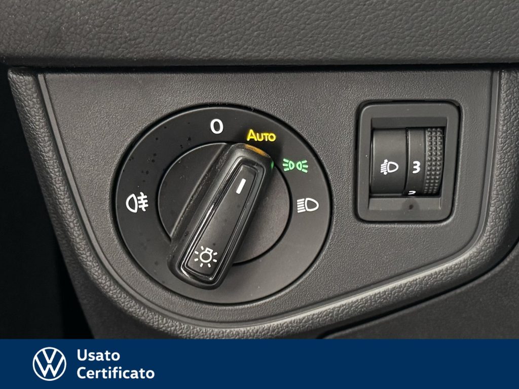 VOLKSWAGEN Taigo 1.0 tsi life 95cv - 11