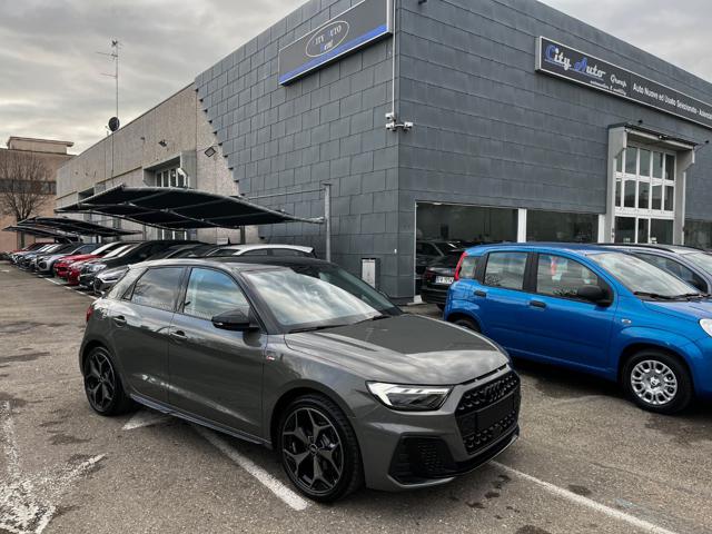 AUDI A1 Grigio scuro metallizzato